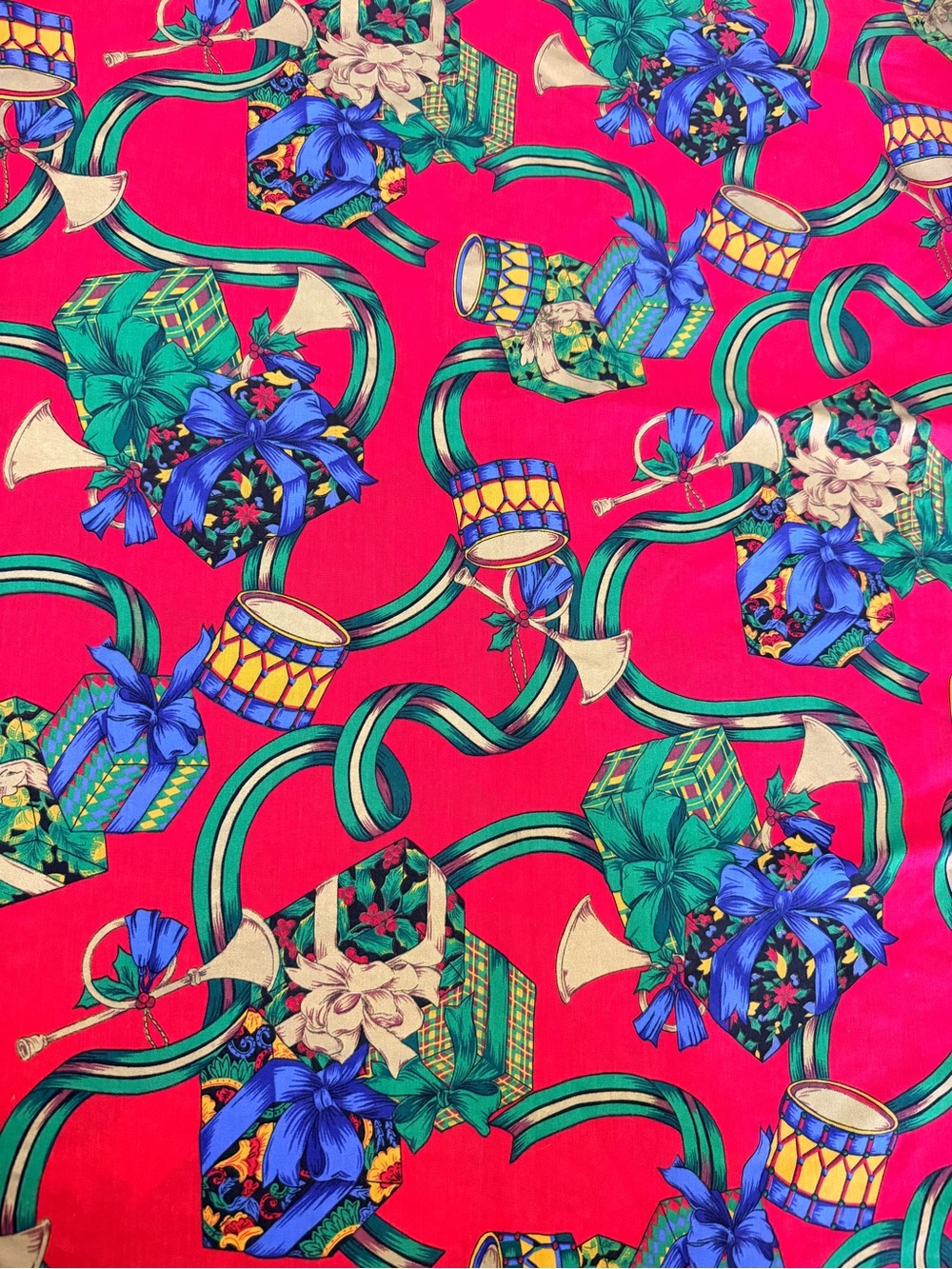 Cotton Festive Red Floral Holiday Tablecloth - 58" х 102"
